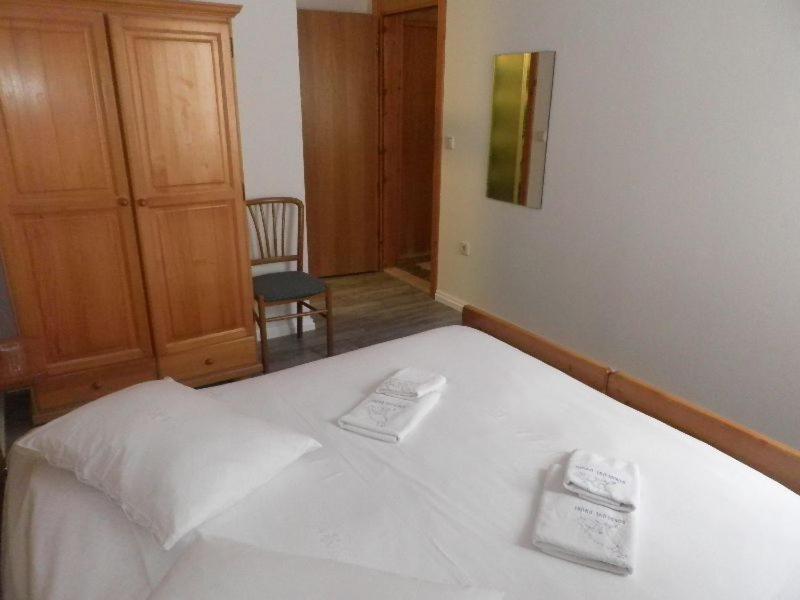 Sd House Hotel Bol Eksteriør billede
