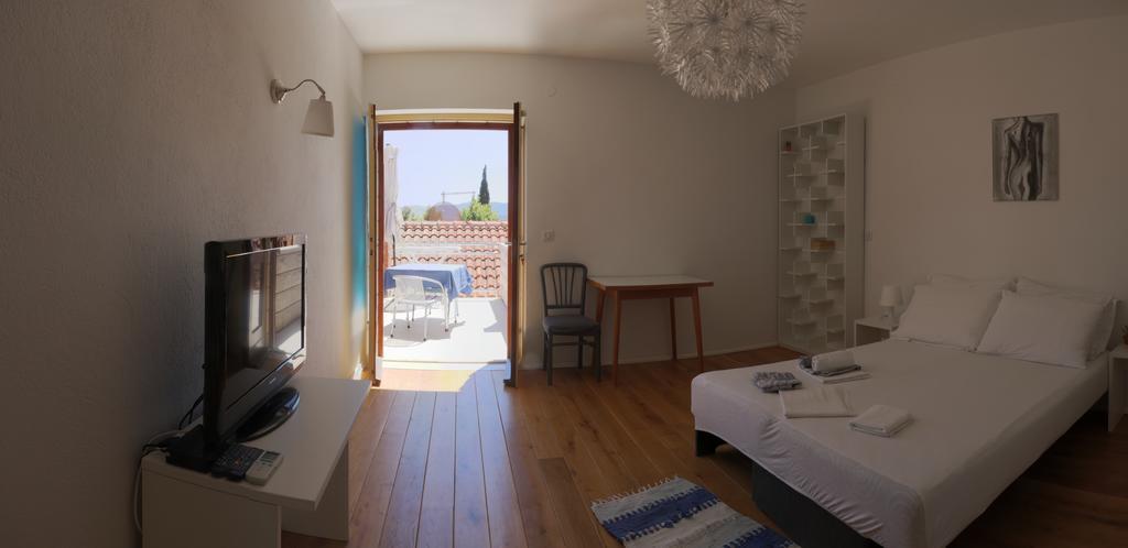 Sd House Hotel Bol Eksteriør billede